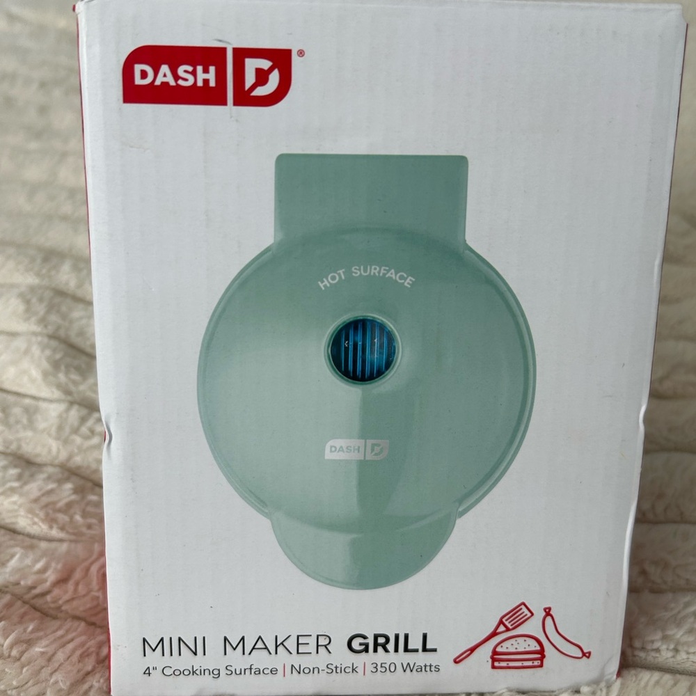 NIB Mini Maker Grill